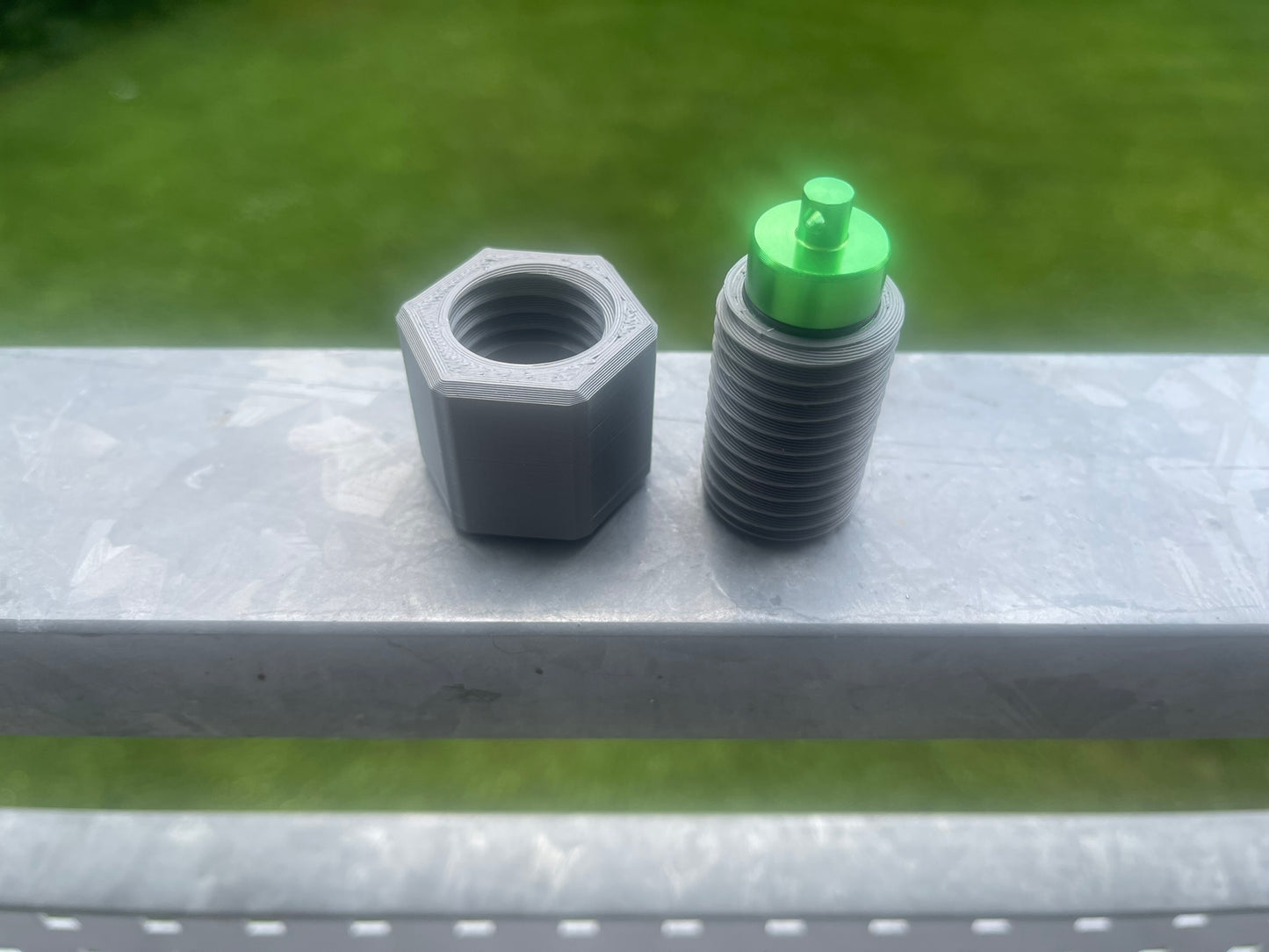 Schraubenversteck | Magnetische Schraube | Geocaching | Spezialversteck